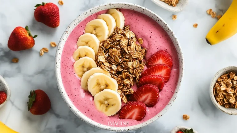 Strawberry Banana Smoothie Bowl